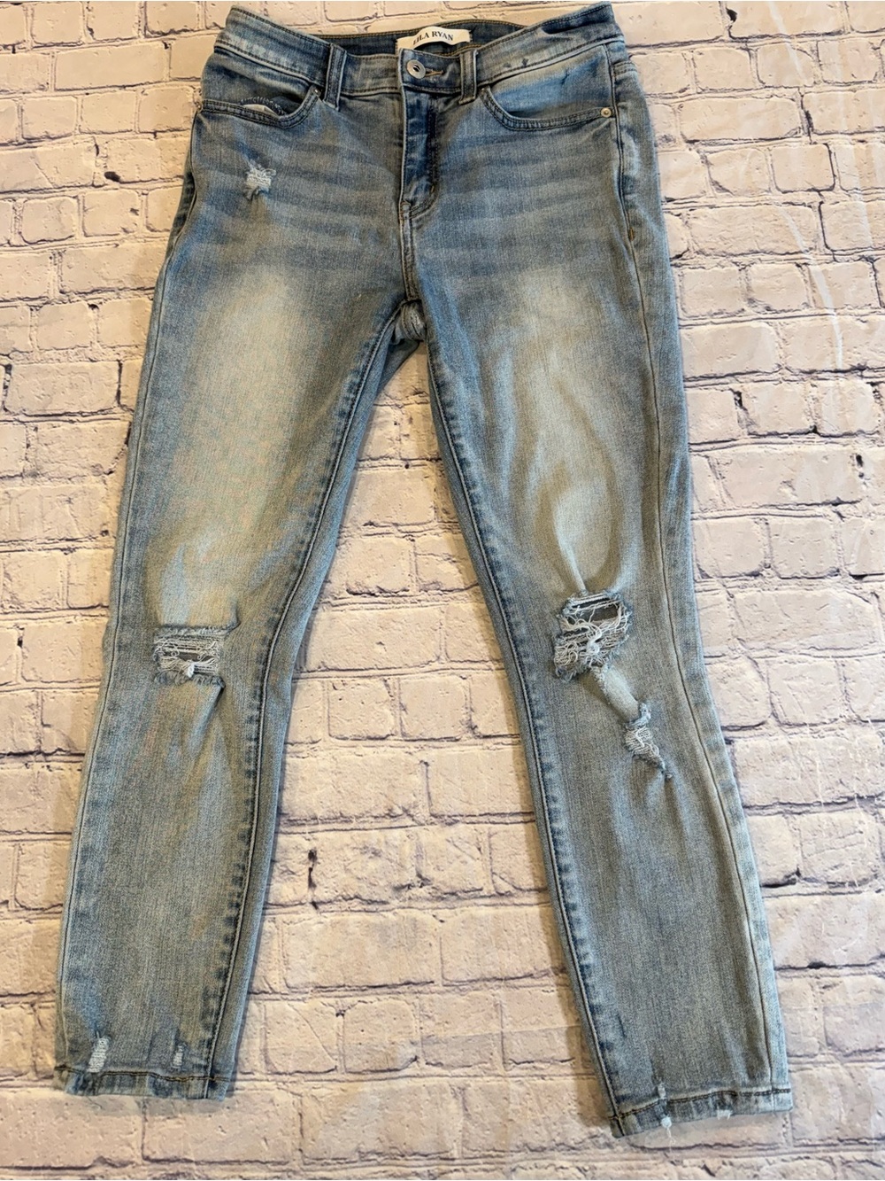 LILA RYAN Light Blue Distressed Jeans